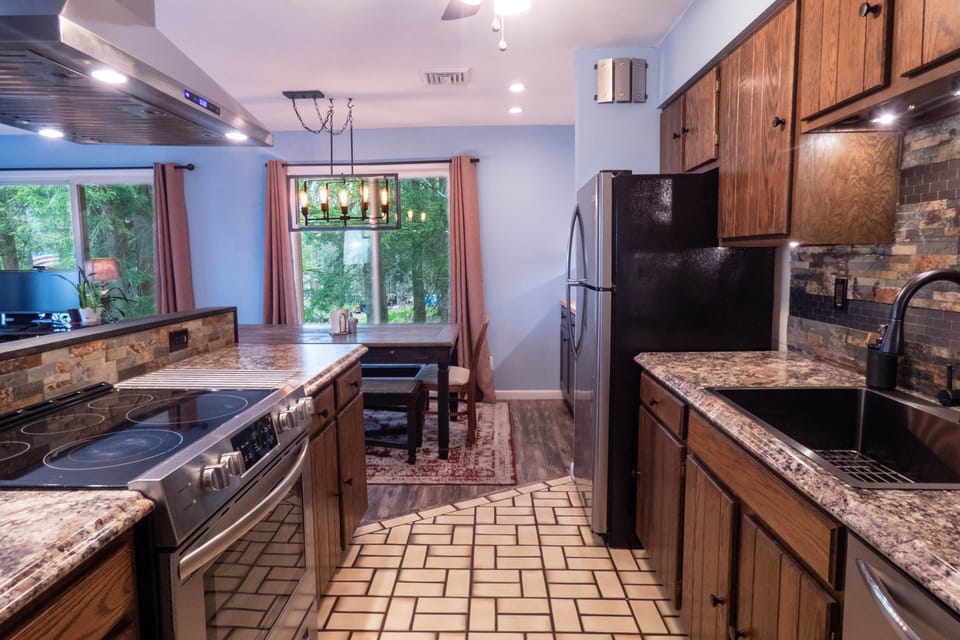 Glass cooktop and plenty of counter space for meal prep.