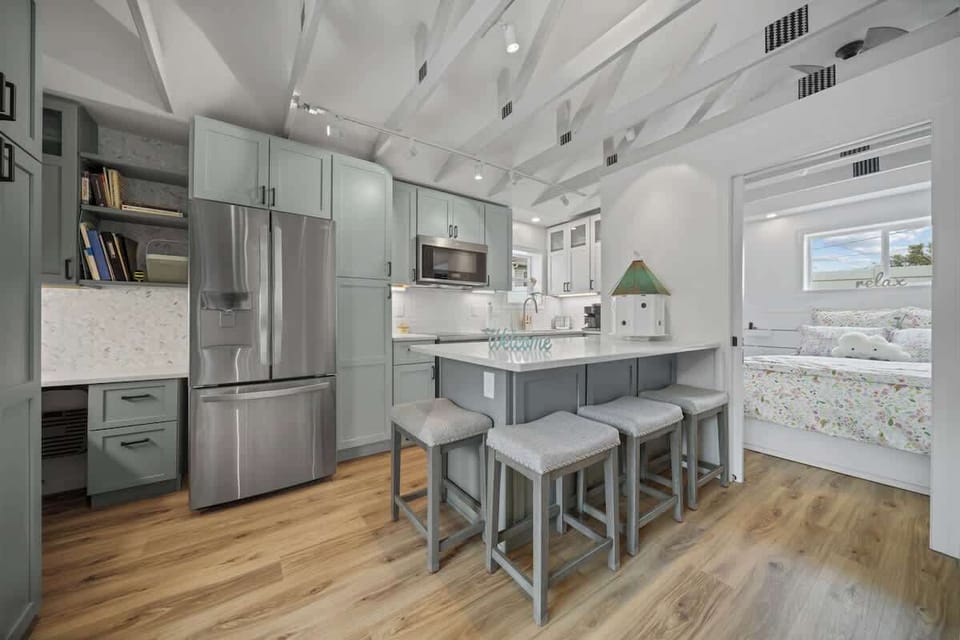 Cook, dine, and gather in this fully stocked kitchen.