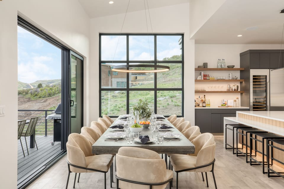Dining table has seating for 10.