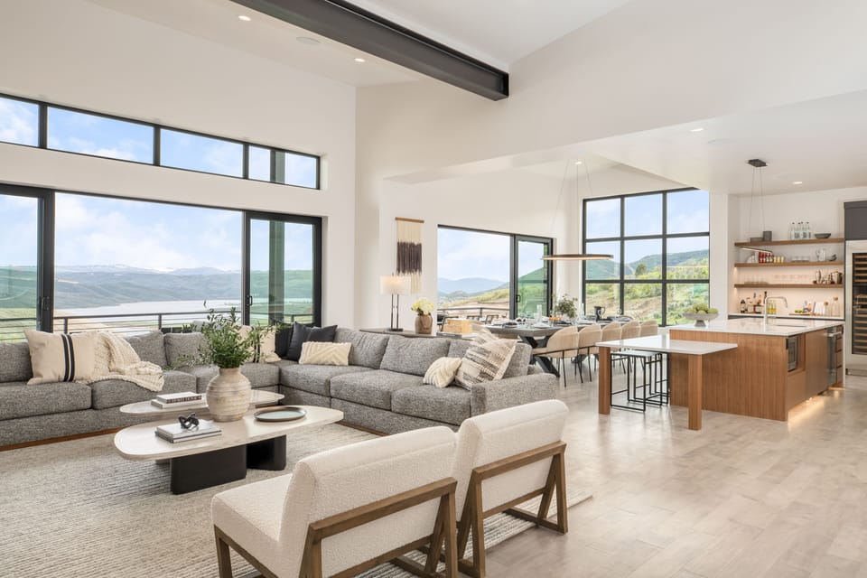 Luxury interior design and an unbeatable vacation that puts you near Park City, Park City Mountain, and Deer Valley Resort.