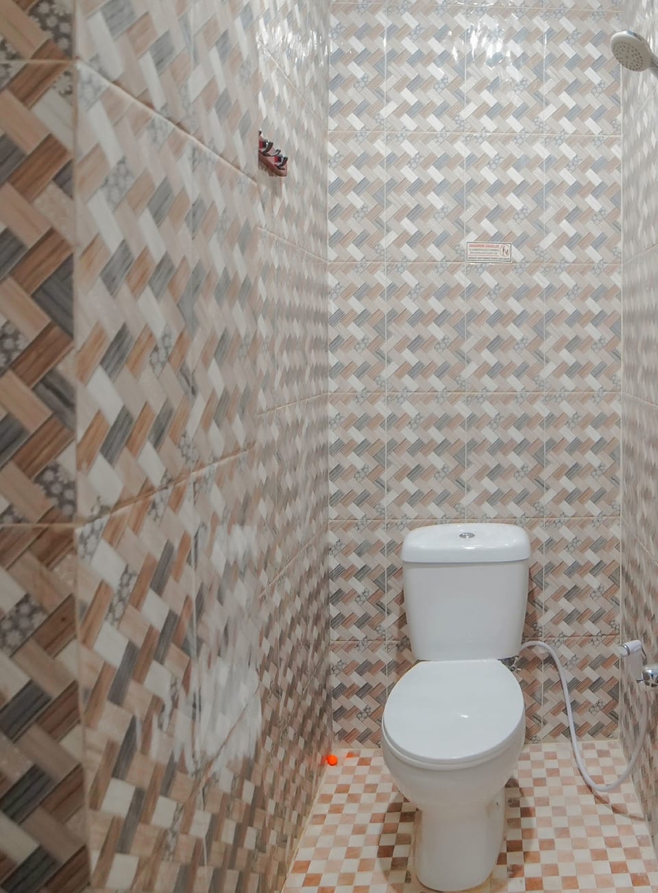 Shower, towels, soap, shampoo