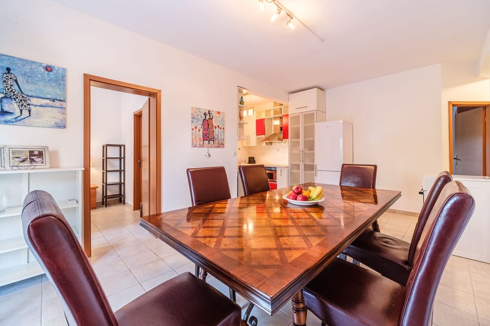 Apartment Elmira Sutivan Croatia Charme Holidays rentals