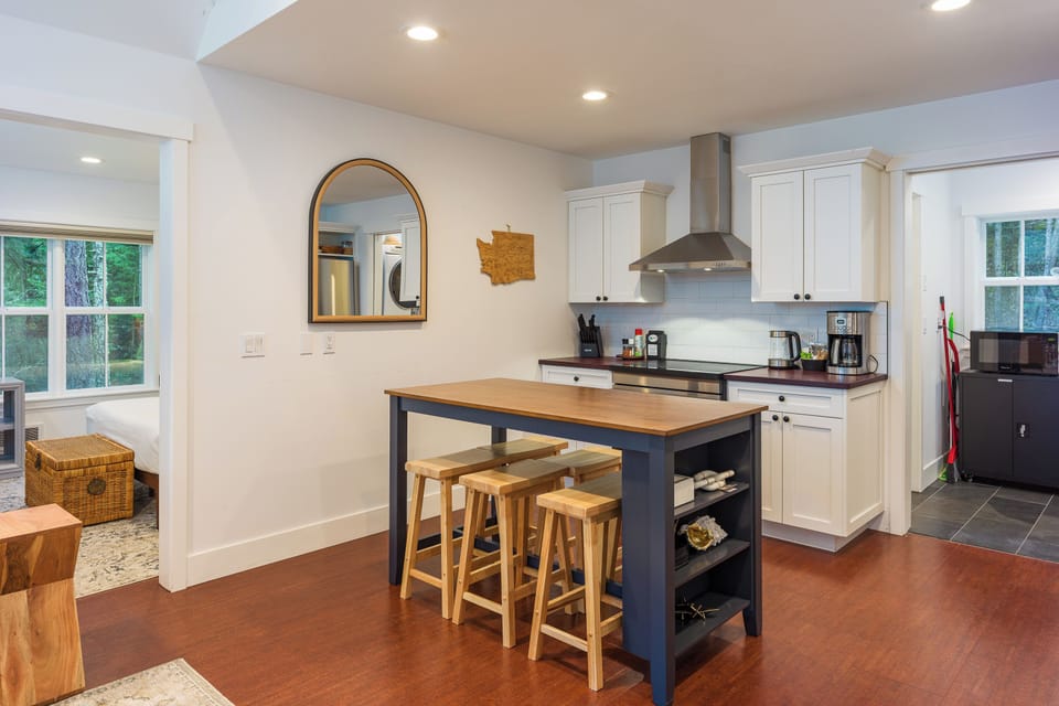 737 Purdue Lake Rd - Orcas Island Washington - 19