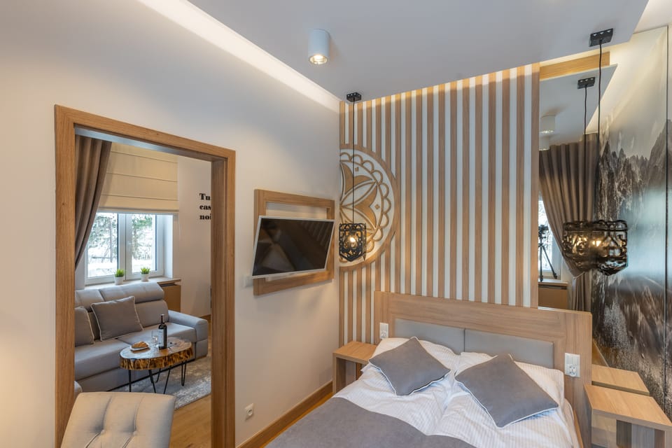Apartment | 1 bedroom, desk, laptop workspace, iron/ironing board