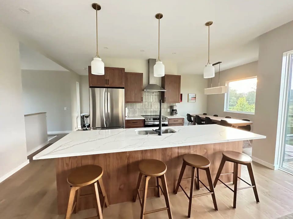 Kitchen island and stools