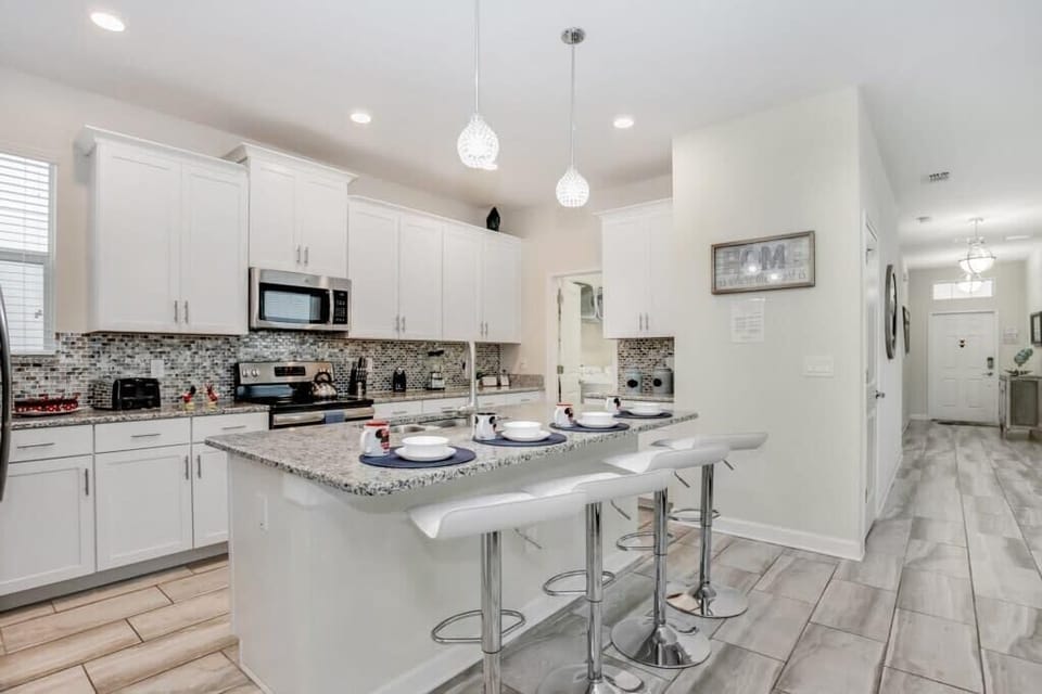 4778KingCastleCir_09