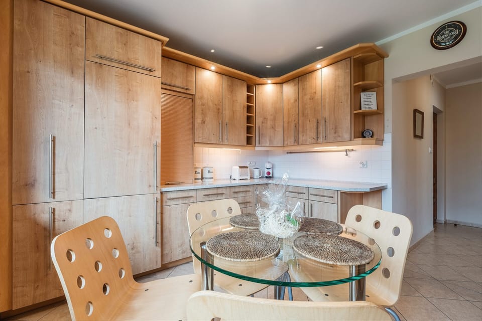 Chalet | 5 bedrooms, laptop workspace, iron/ironing board, free WiFi