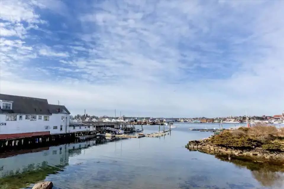 A one of a kind Gloucester view outside your door!