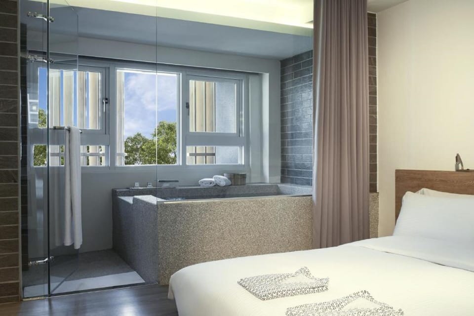 In-room safe, desk, free WiFi, bed sheets