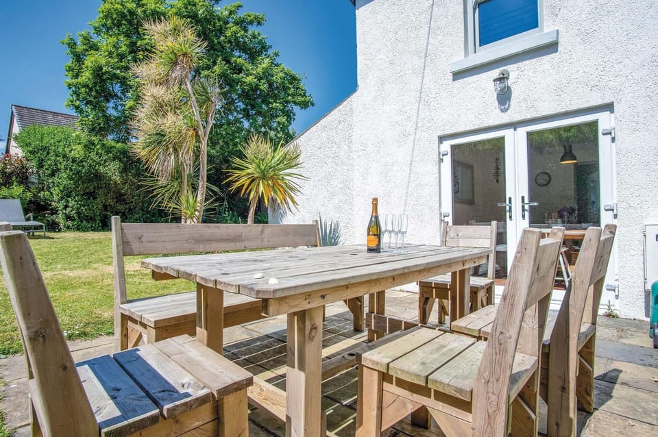 Penlan - 3 Bedroom Cottage - Saundersfoot (22801)