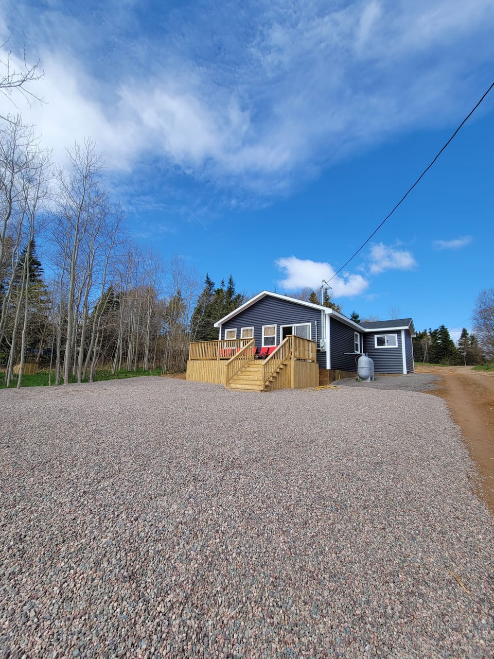 rear deck and yard space