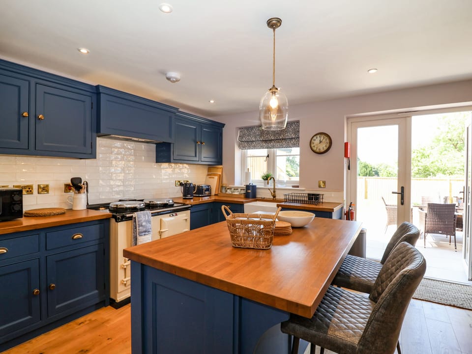 Cottage | Interior