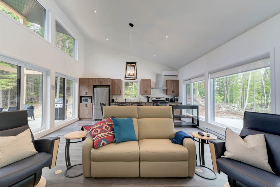 Living room (1)