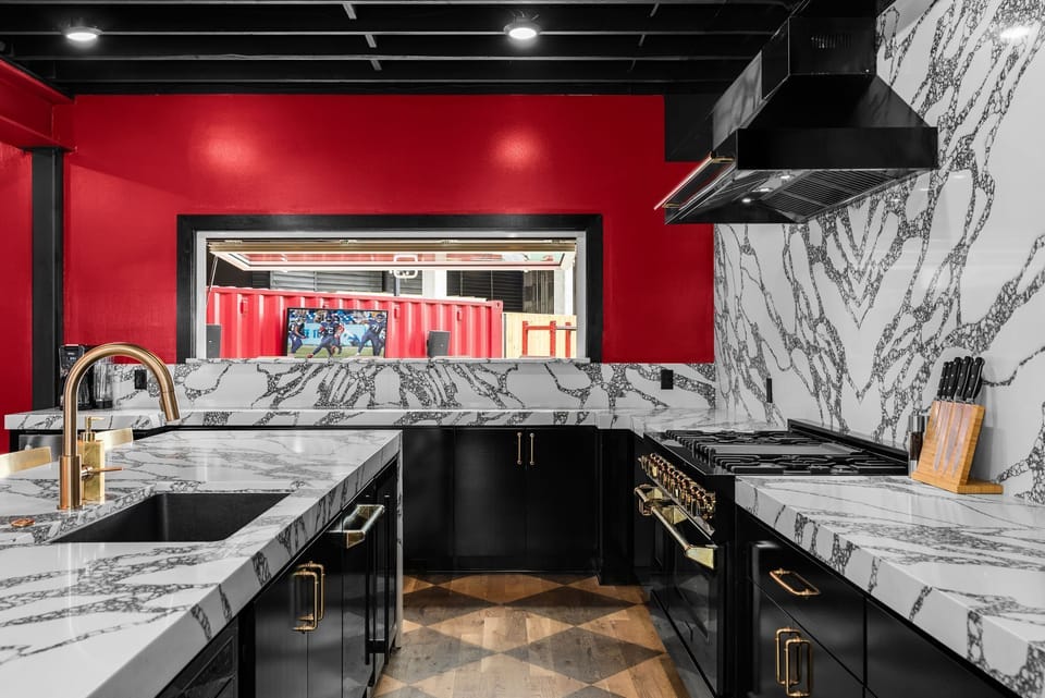 Our indoor-outdoor pass-through bar—where great drinks and fresh air converge.