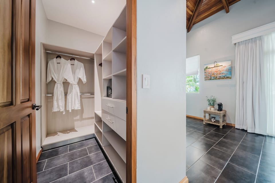 Upstairs Primary Bedroom