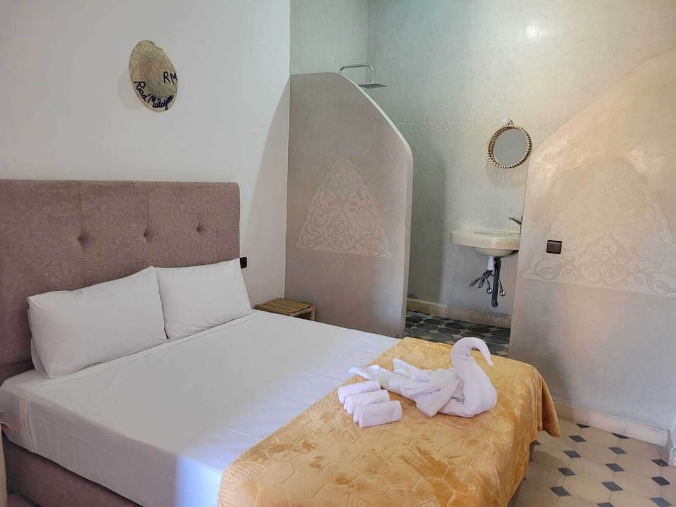 Grand Room | Down comforters, memory foam beds, WiFi (free), individually decorated