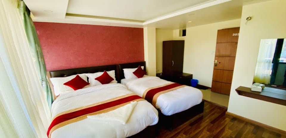 Double Room | Free WiFi, bed sheets