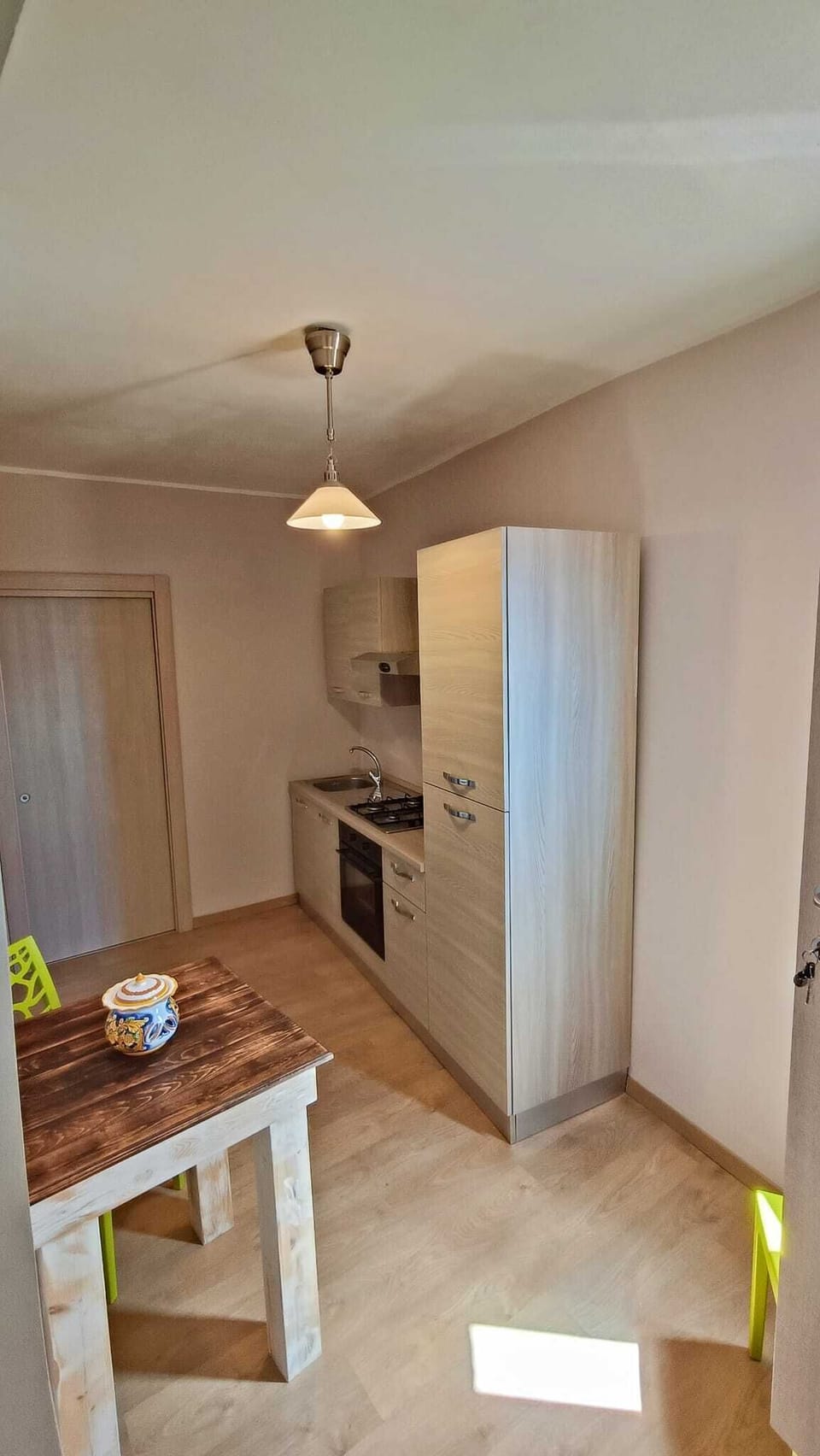 Comfort Apartment | Living area | 32-inch flat-screen TV with digital channels, TV