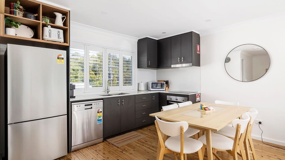 Dining/Kitchen