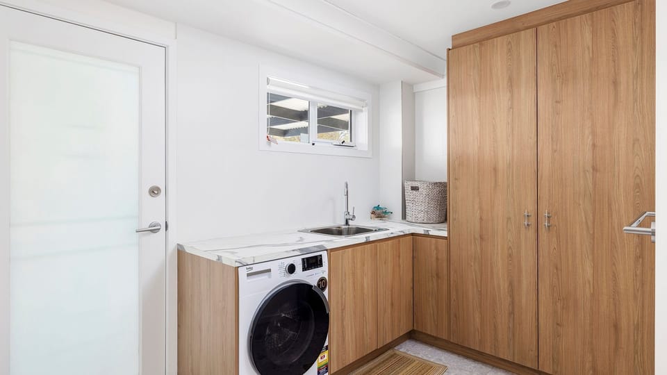 Laundry - downstairs
