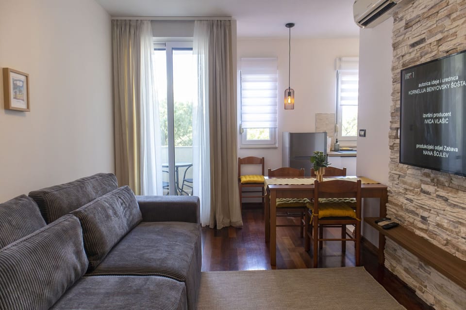 Apartment (A1) | Living room