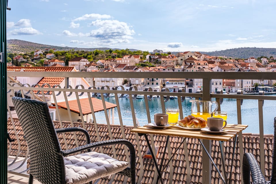 Apartment (A1) | Water view