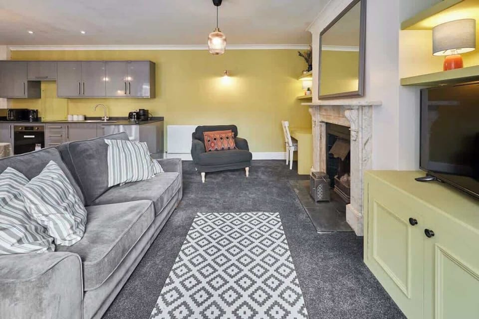The Courtyard at No.47, Scarborough - Host & Stay