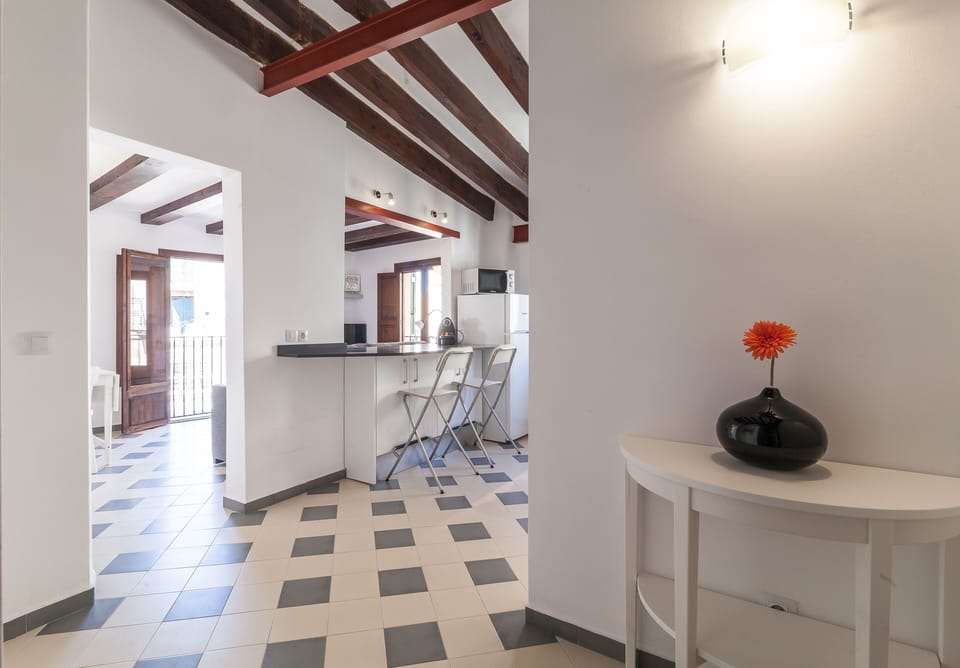 Apartment, 1 Bedroom, Kitchen | Private kitchen | Fridge, microwave, stovetop, dishwasher