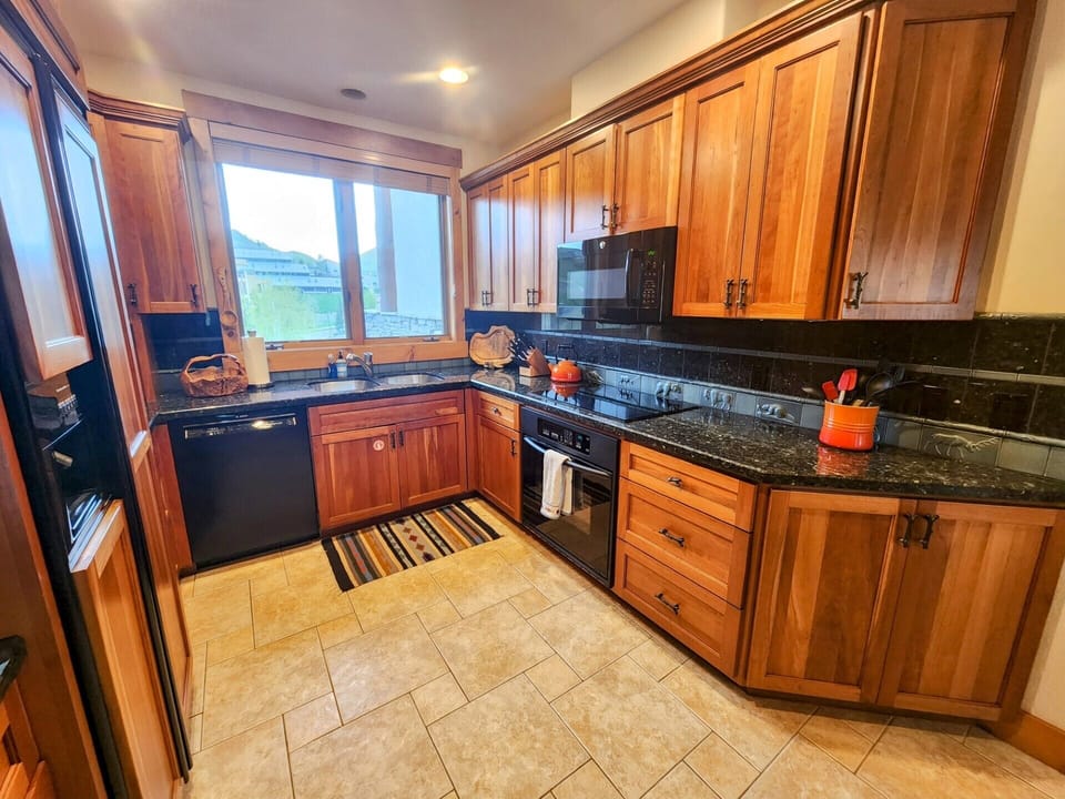 Kitchen - Third Floor