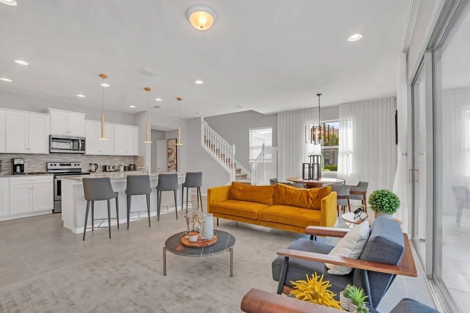8900 Sydney ave, Windsor at Westside_09.jpg