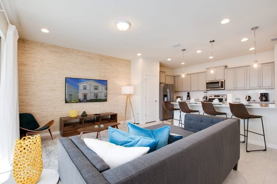 8916Sydney,WindsoratWestside_13