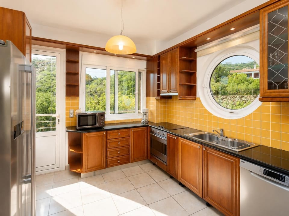 Equipped kitchen