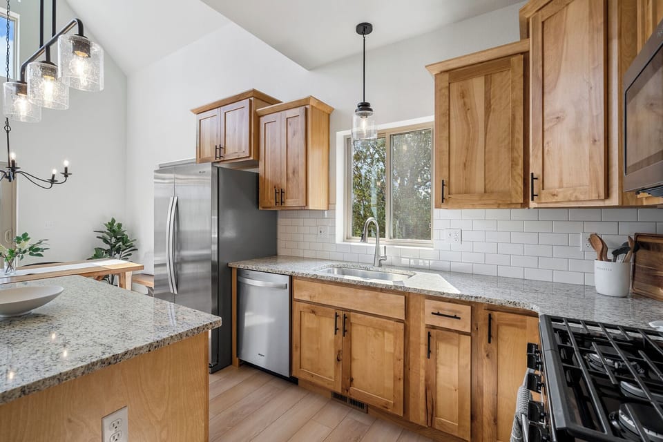 "Everything was super clean, kitchen was fully stocked." - Terrie