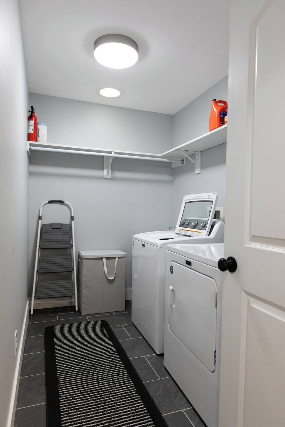 A full size washer and dryer with detergent provided. Pack light and refresh mid stay.