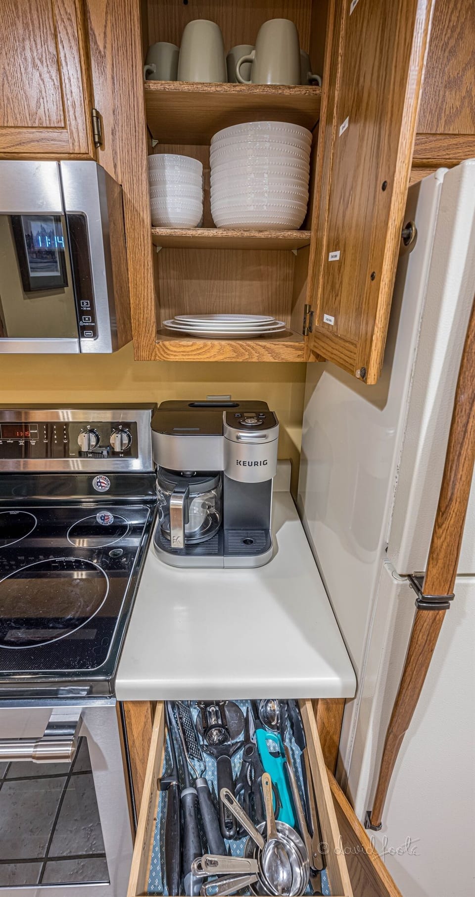 Keurig Duo with starter set of K-cups for single cup brew or bring your ground coffee for pots at a time