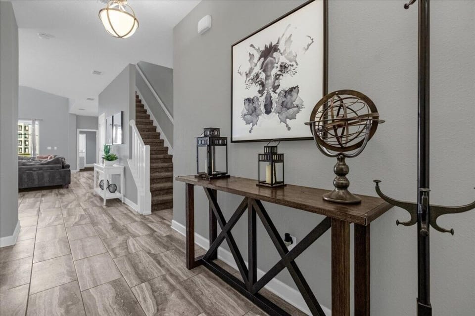 4735 Kings Castle Circle (6).jpg