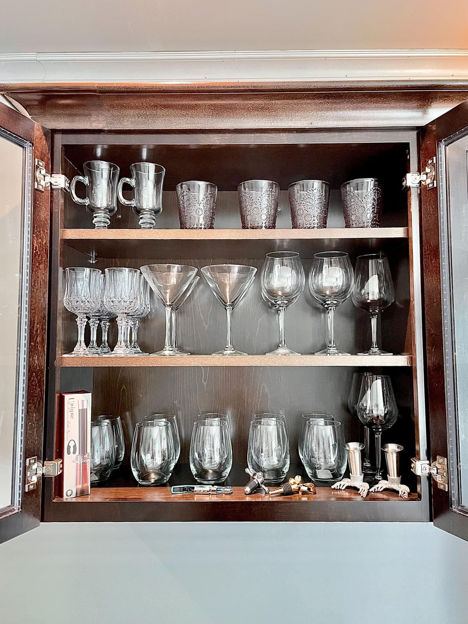 The main living room bar has plenty of extra glassware available for use!