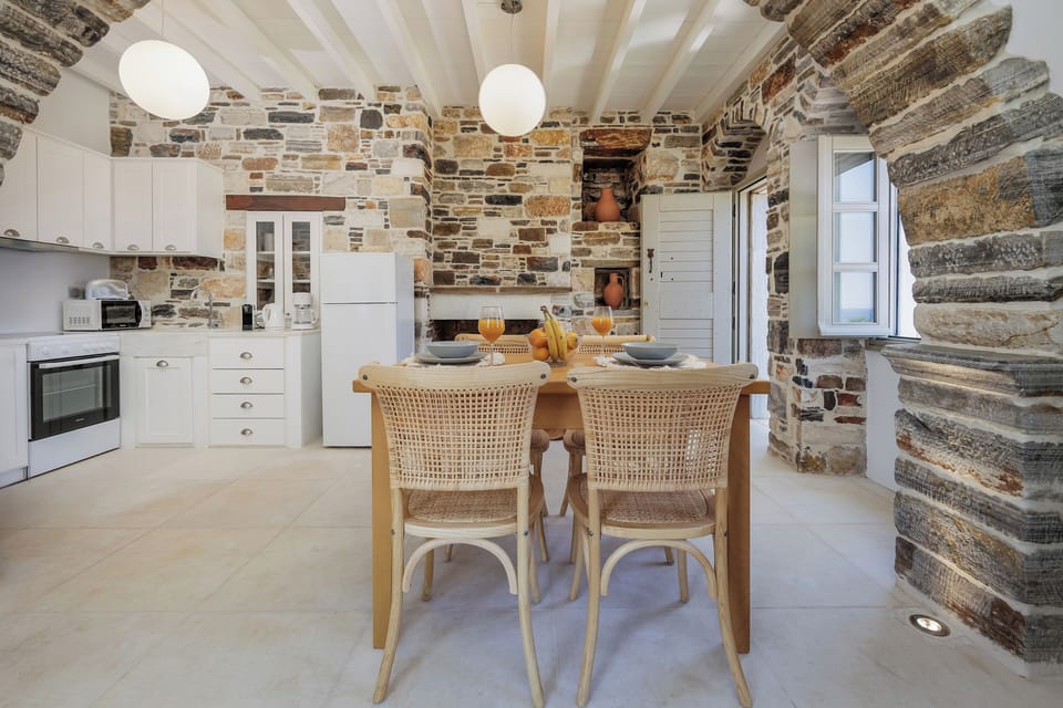 Panoramic Suite, Sea View | Private kitchen | Microwave, oven, espresso maker, coffee/tea maker