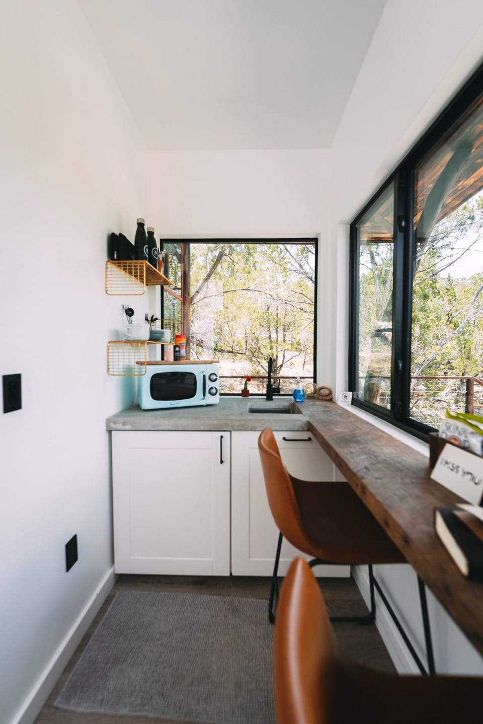 Panoramic Villa, Valley View | Private kitchenette | Mini-fridge, microwave, coffee/tea maker, electric kettle