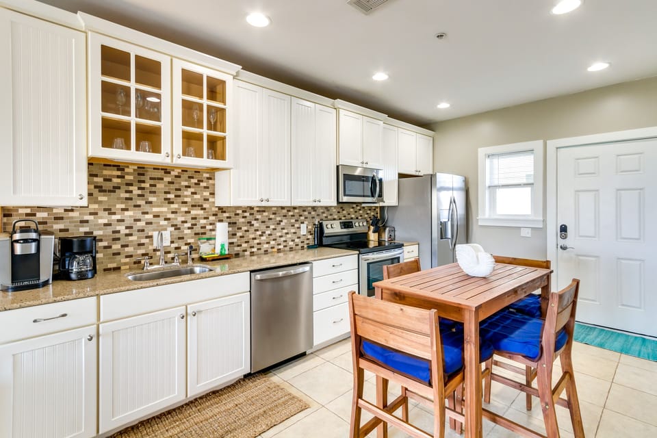 Dining Area & Kitchen | Toaster | Blender | Spices | Keurig Coffee Maker Only