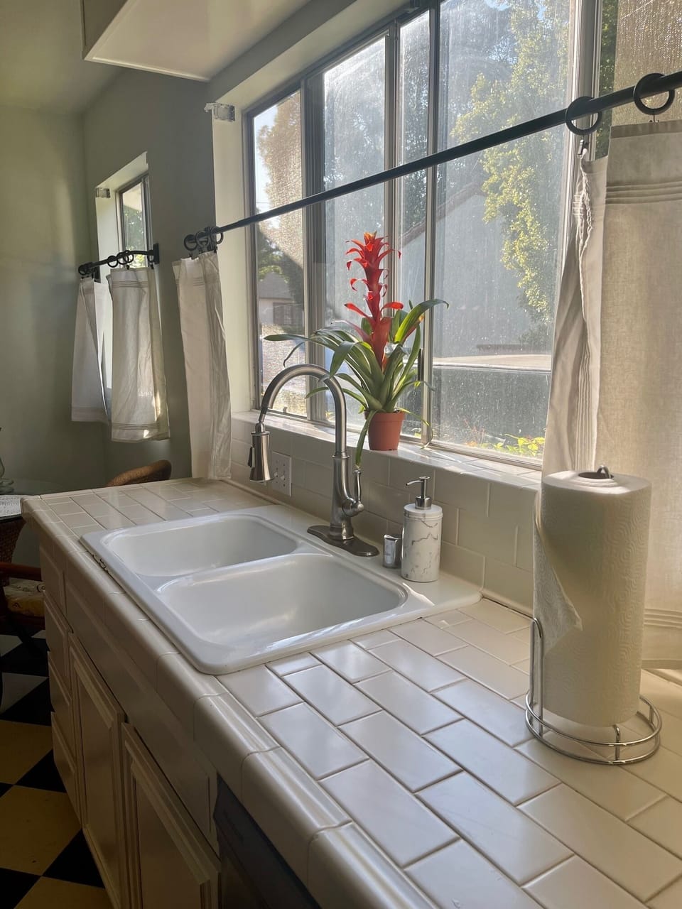 Kitchen Double Sinks