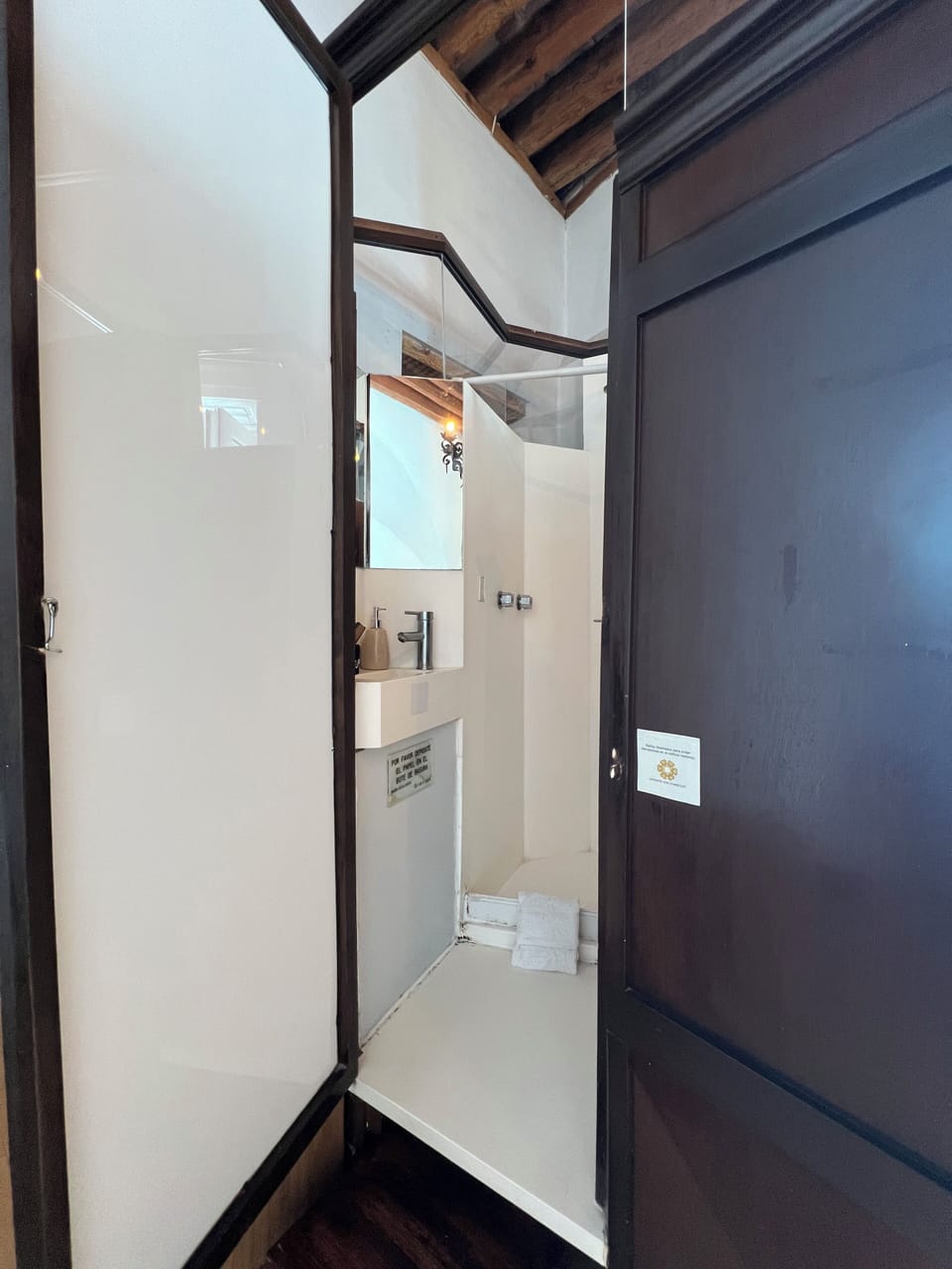 Classic Studio Suite, 1 King Bed, Balcony, City View | Bathroom | Shower, free toiletries, towels, soap