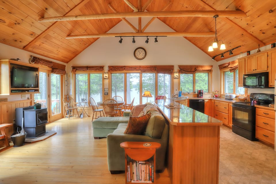 Living and Kitchen areas