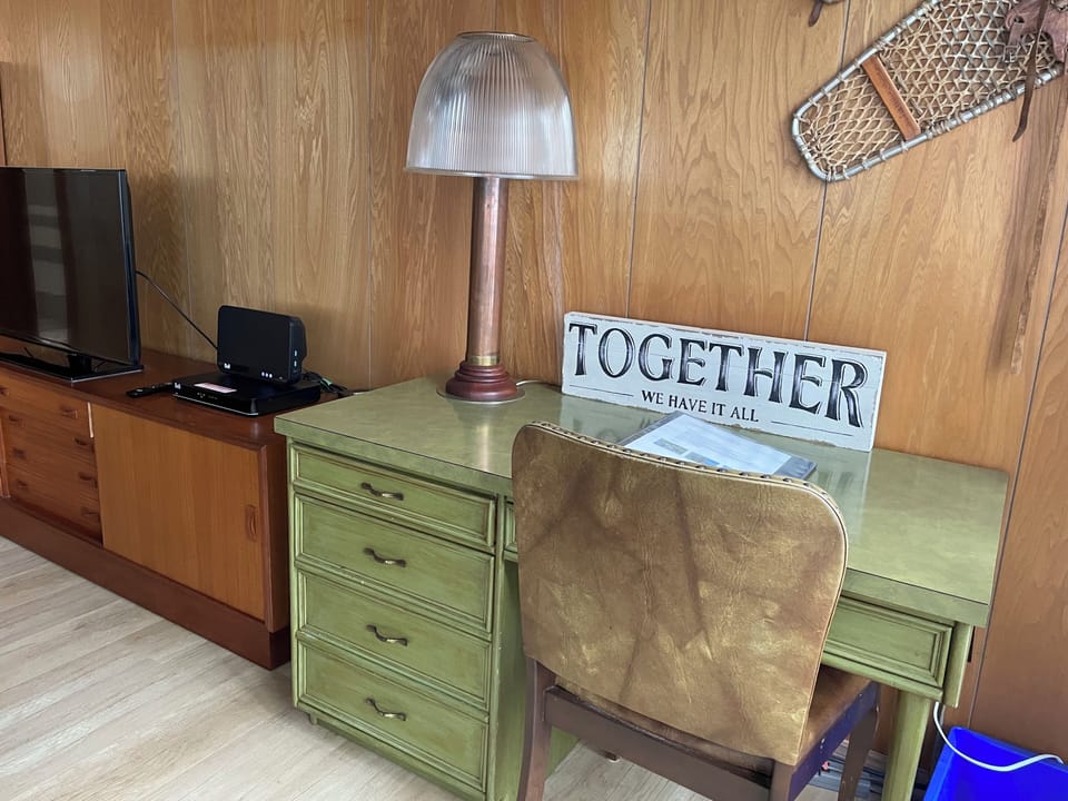 OFFICE DESK