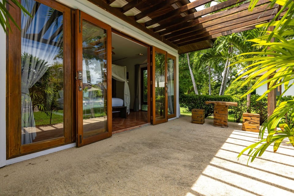Executive Villa | Terrace/patio