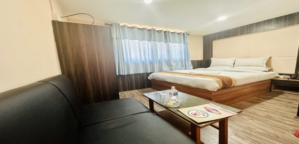 Single Room | Free WiFi, bed sheets