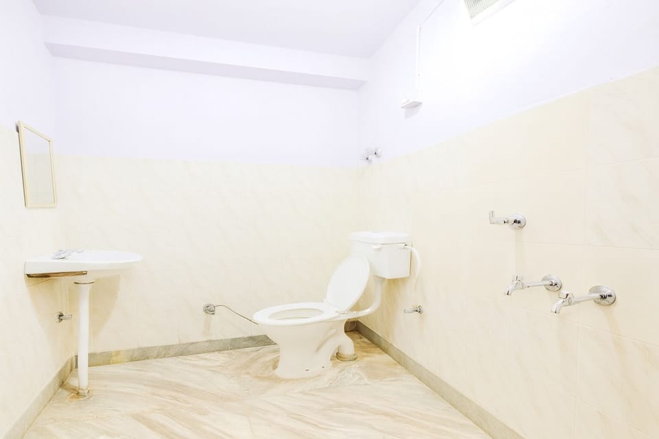 Deluxe Room | Bathroom