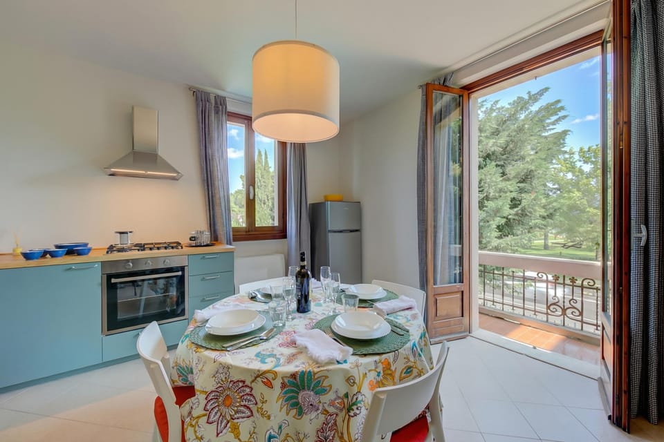 Family Apartment, 2 Bedrooms, Air conditioning (Casa Lia) | Private kitchen