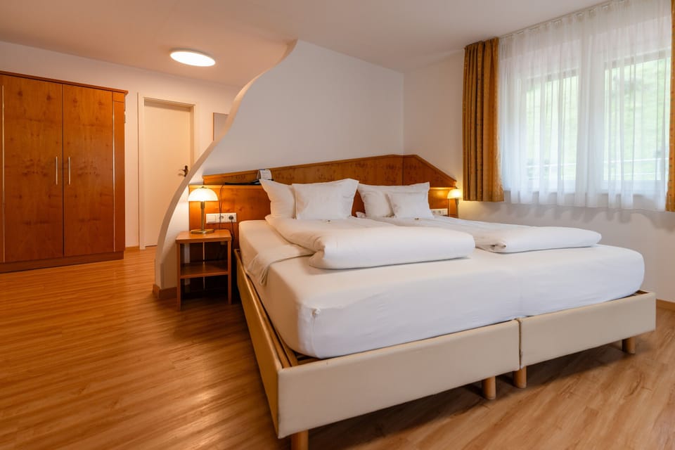 Exclusive Double Room | Hypo-allergenic bedding, minibar, in-room safe, individually decorated