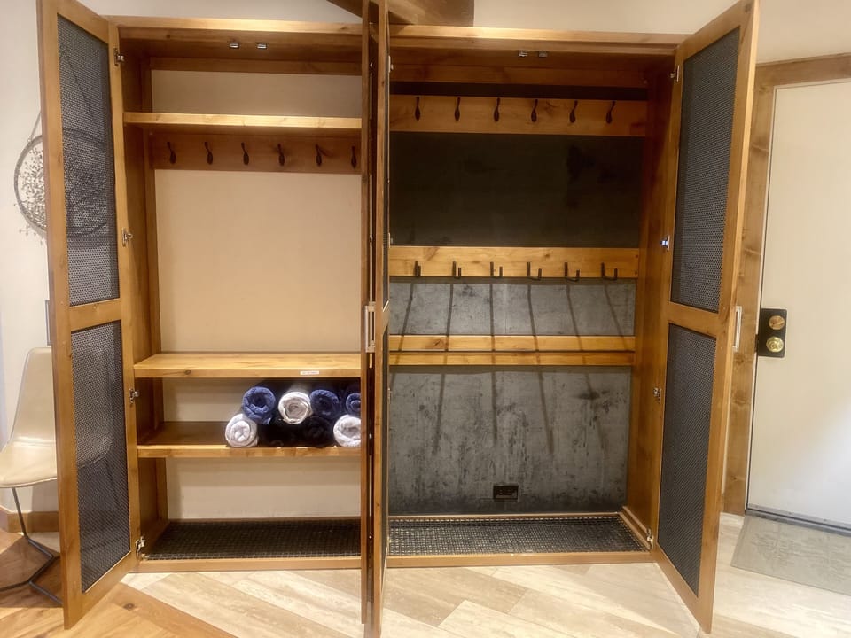 Entryway Storage 